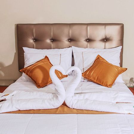 Bora Hotel Iquitos Ngoại thất bức ảnh