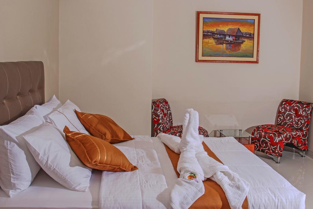 Bora Hotel Iquitos Phòng bức ảnh