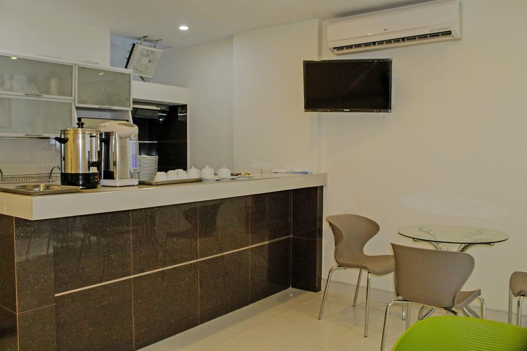 Bora Hotel Iquitos Ngoại thất bức ảnh