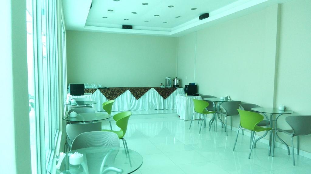 Bora Hotel Iquitos Ngoại thất bức ảnh